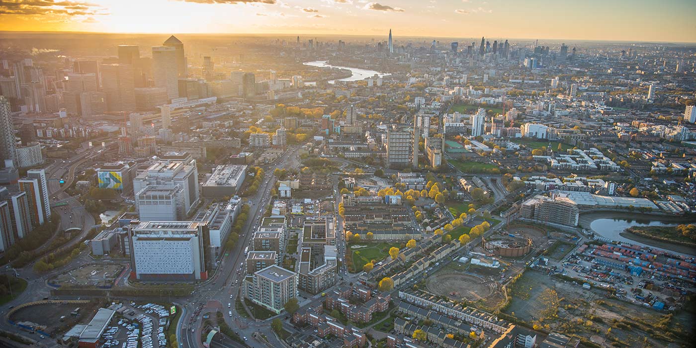 View of Canary Wharf from Aberfeldy Village