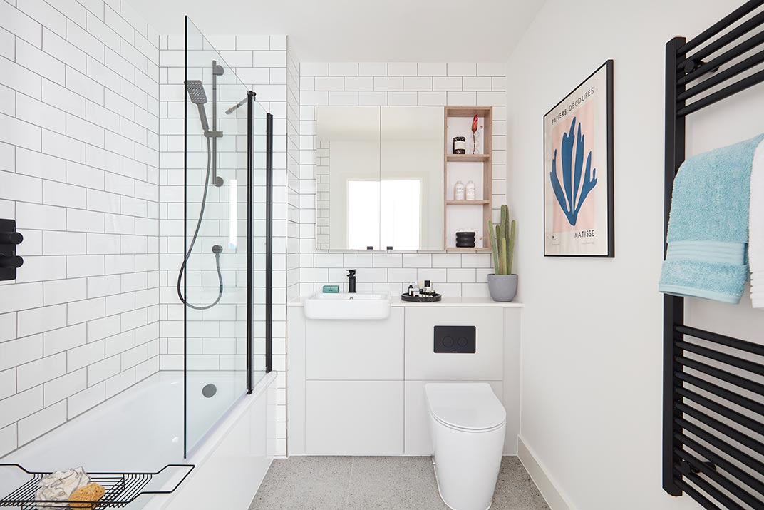 Show Flat Bathroom | Oxbow | New Flats in East London